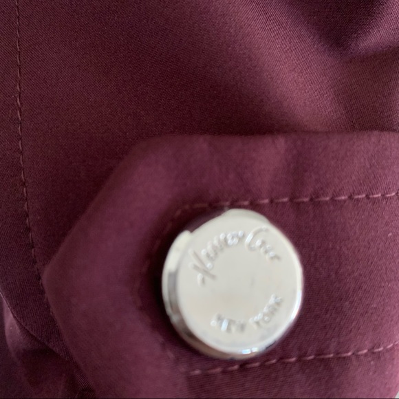 Kenneth Cole Reaction - Burgundy Hooded Rain Coat with Zipper and Button detail - Picture 4 of 15